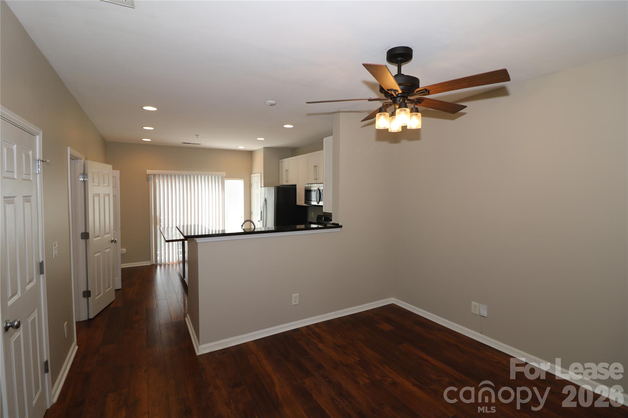 524 Donatello Avenue Property Photo 6