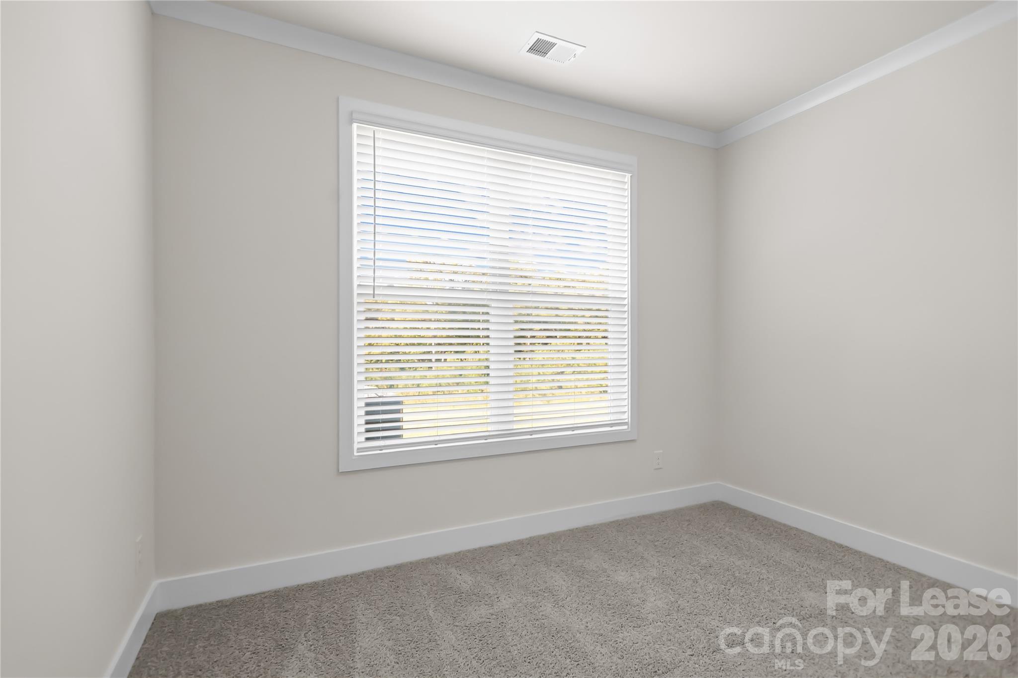 7589 Bainbridge Road Property Photo 7
