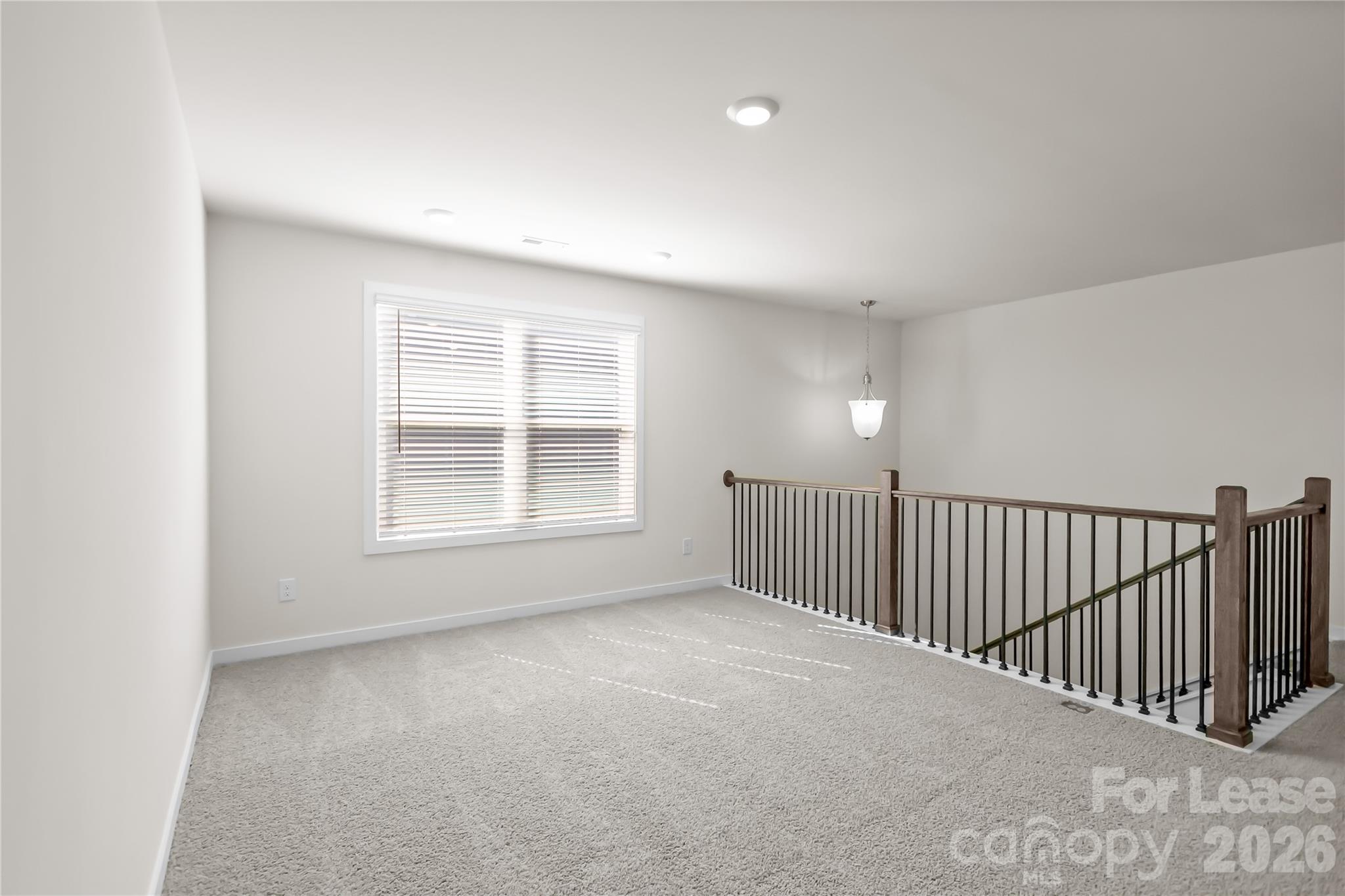 7589 Bainbridge Road Property Photo 20