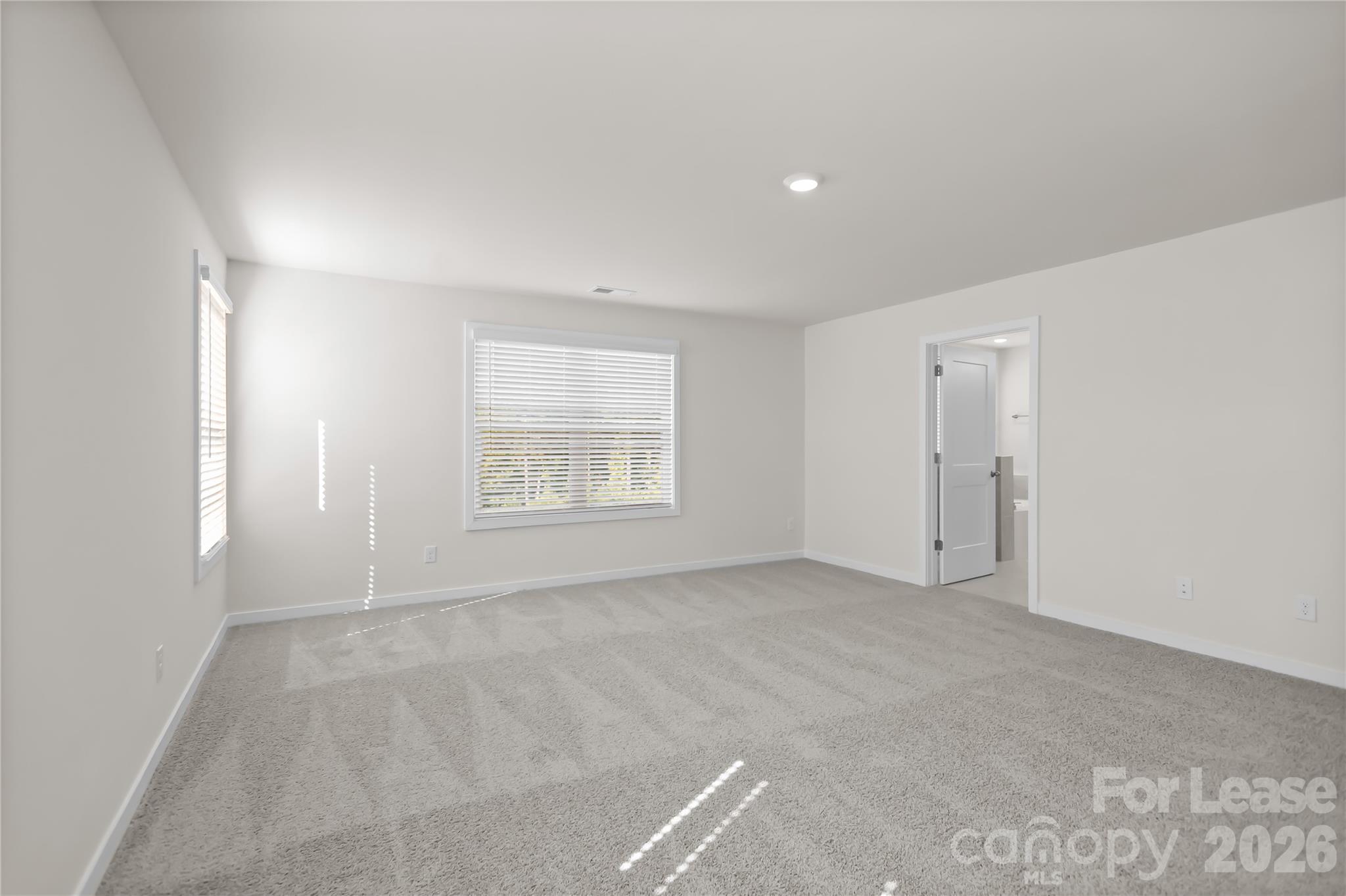 7589 Bainbridge Road Property Photo 25