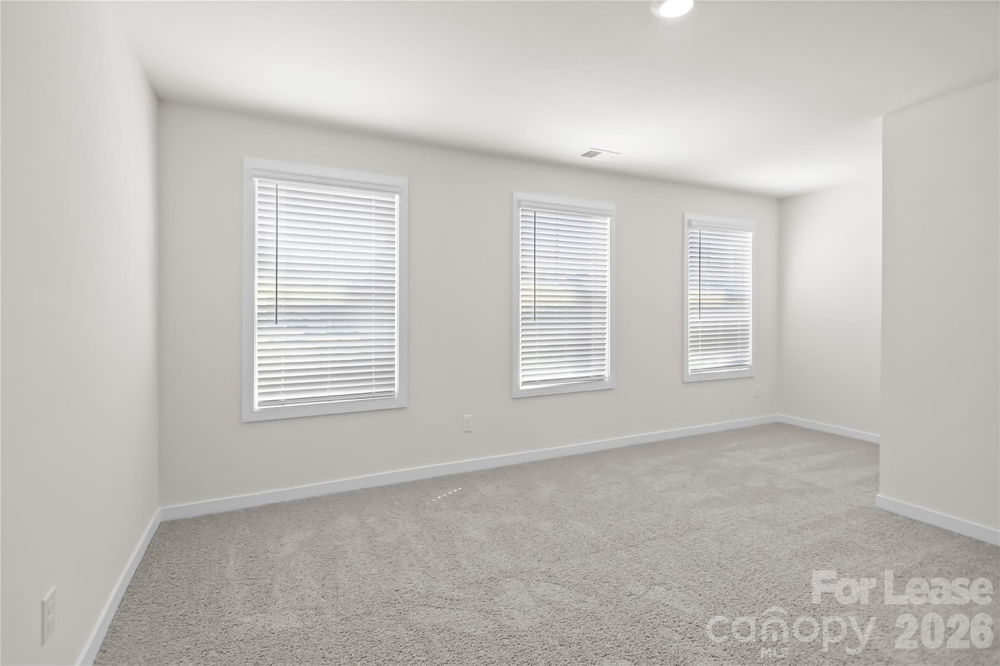 7589 Bainbridge Road Property Photo 31