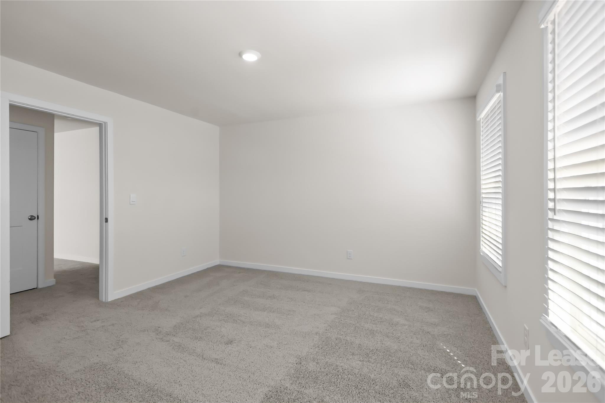 7589 Bainbridge Road Property Photo 33