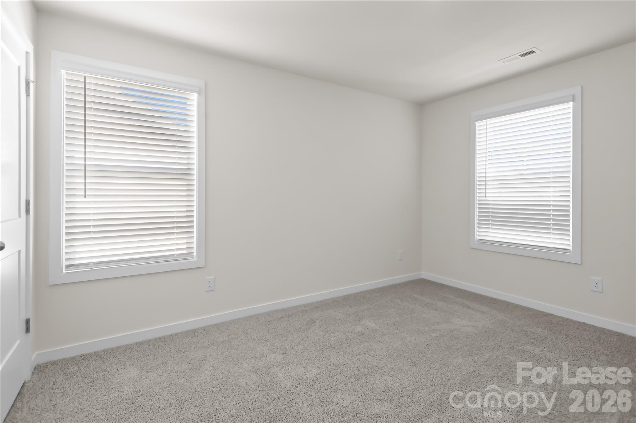 7589 Bainbridge Road Property Photo 37