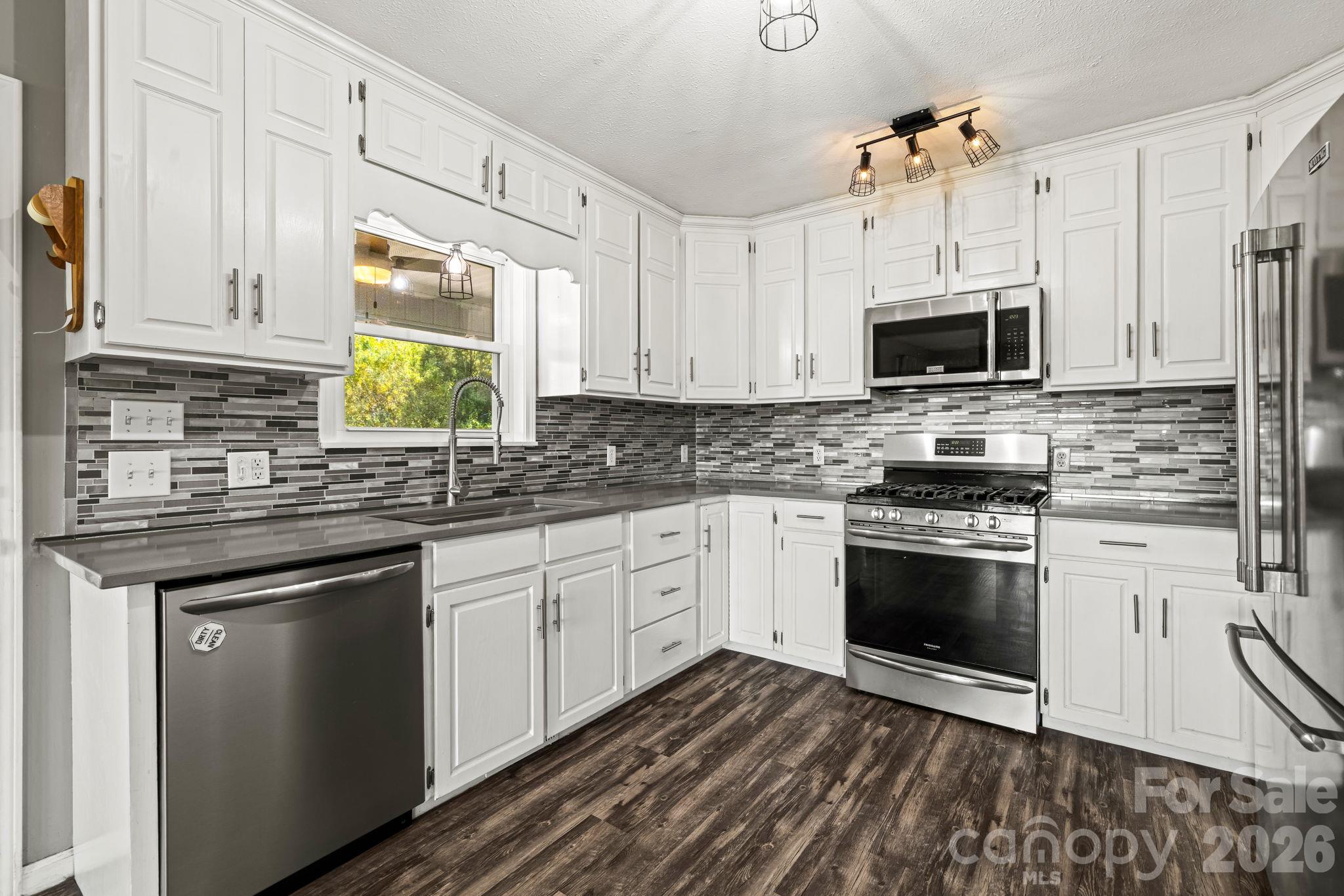 6275 Bryson City Road Property Photo 14