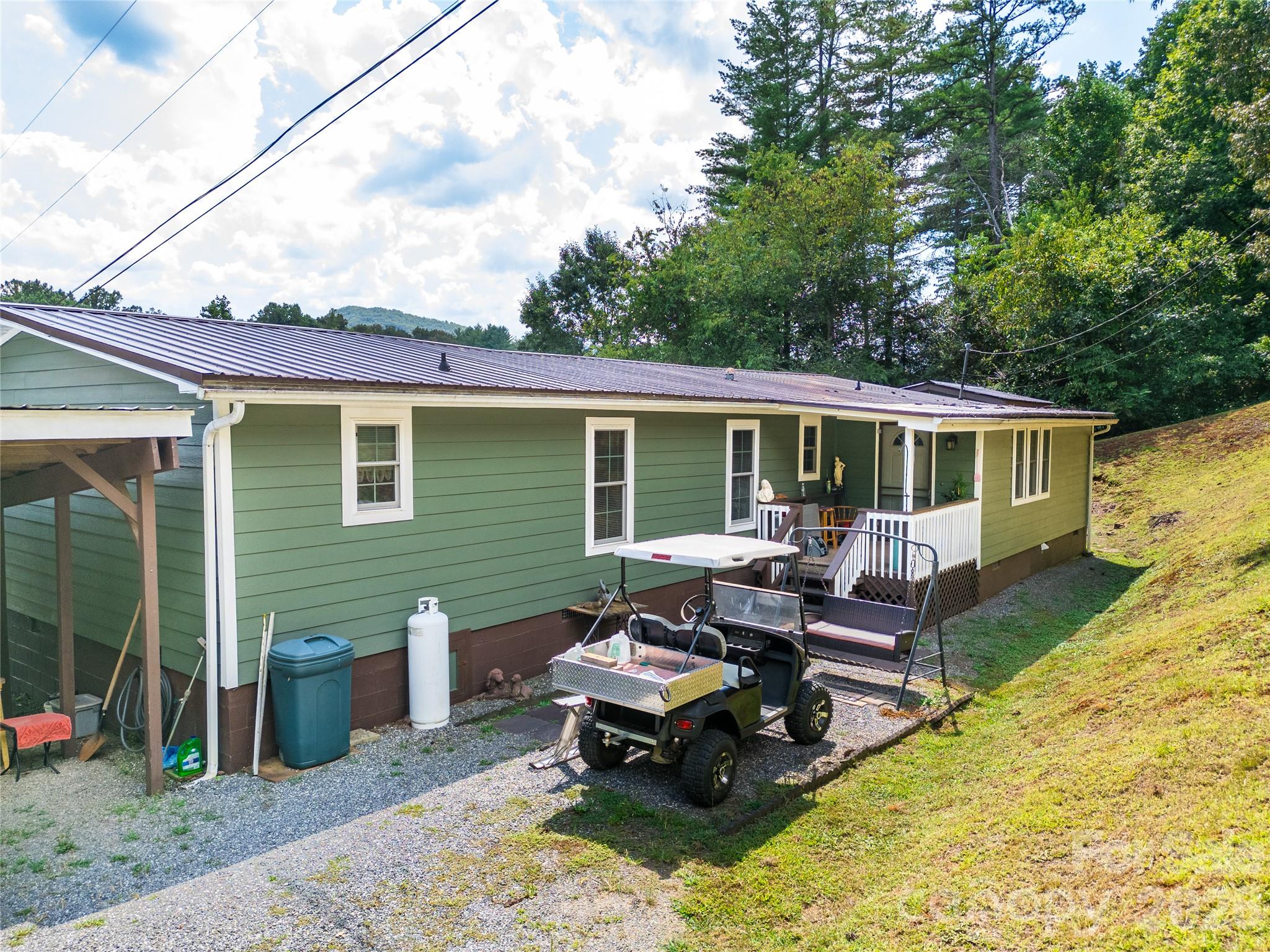 204 Grove Road Property Photo 6