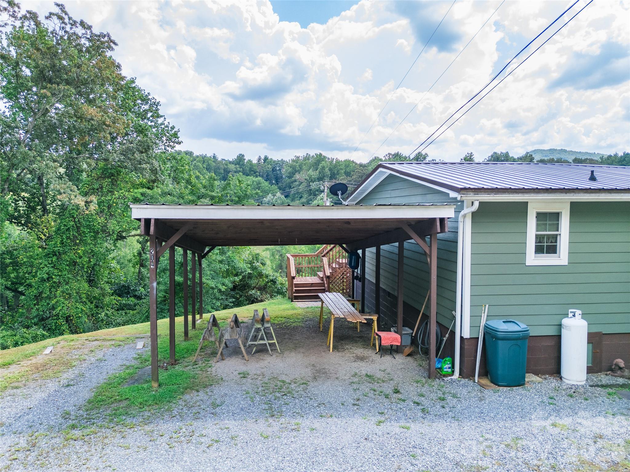 204 Grove Road Property Photo 7