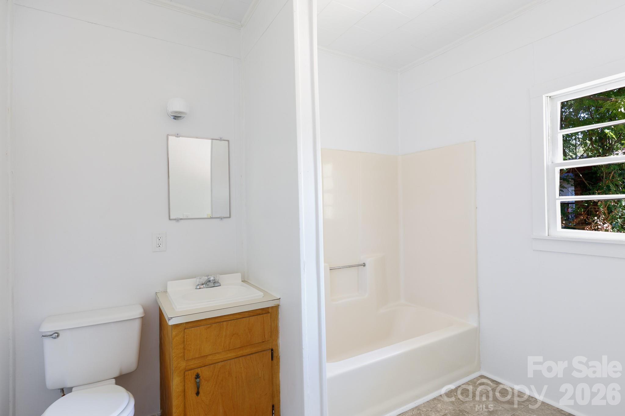 316 S Stonewall Avenue Property Photo 15