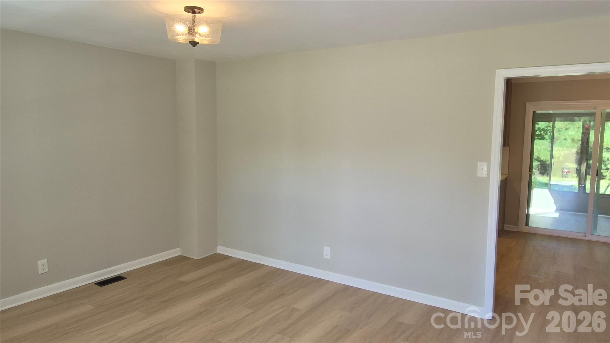 3268 Hoke Road Property Photo 2