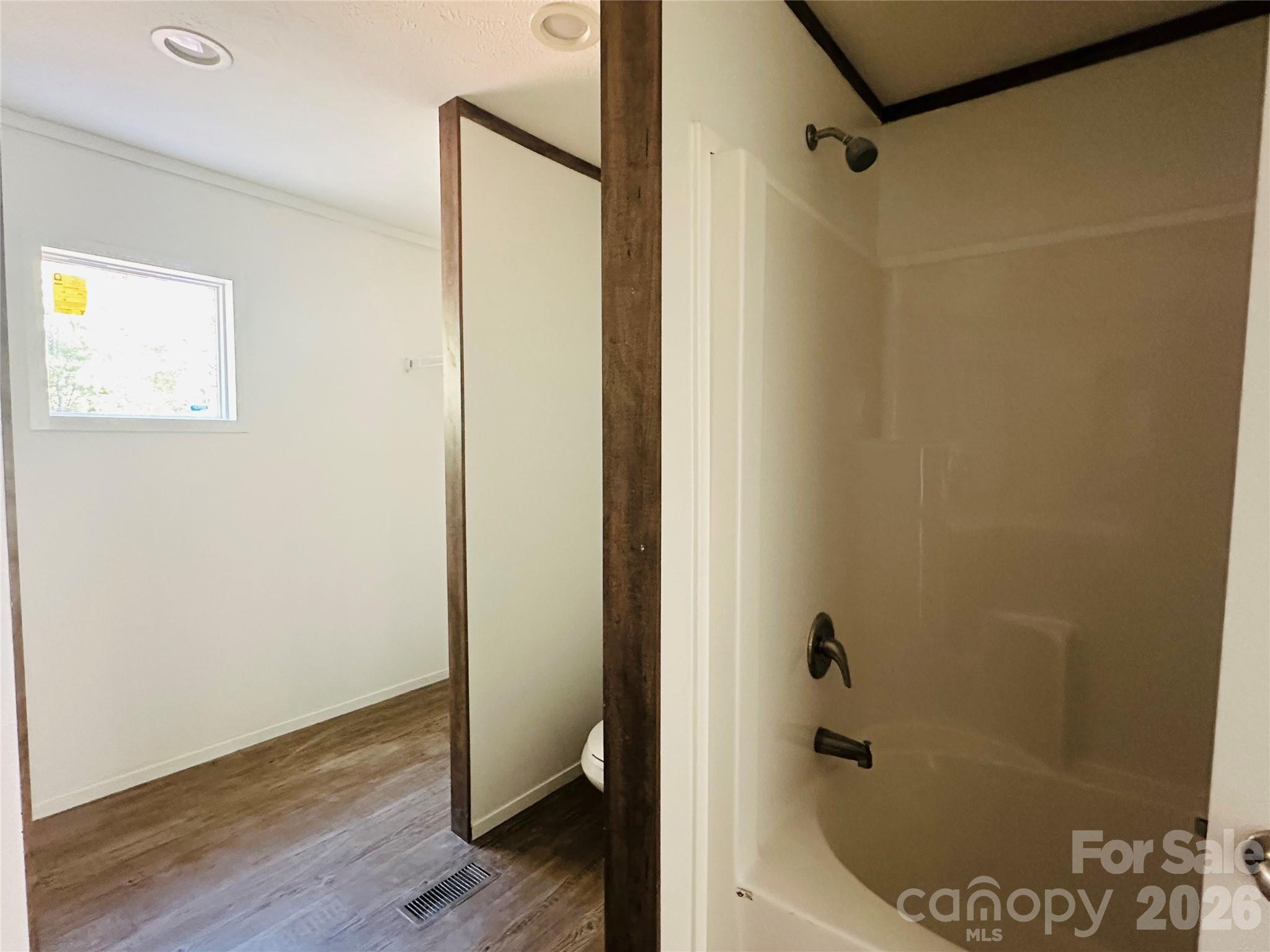 514 Summerow Road Property Photo 7