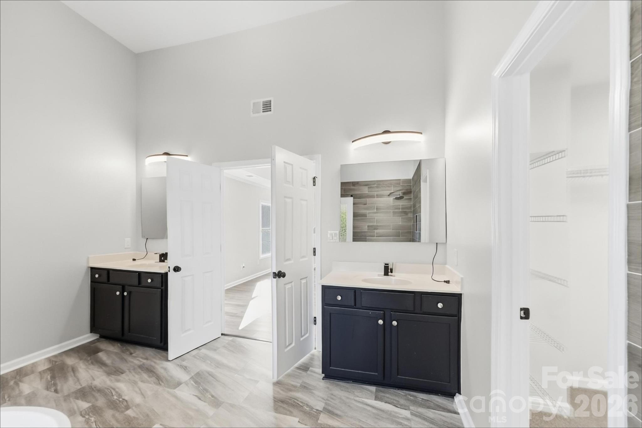 13605 Porter Creek Road Property Photo 11