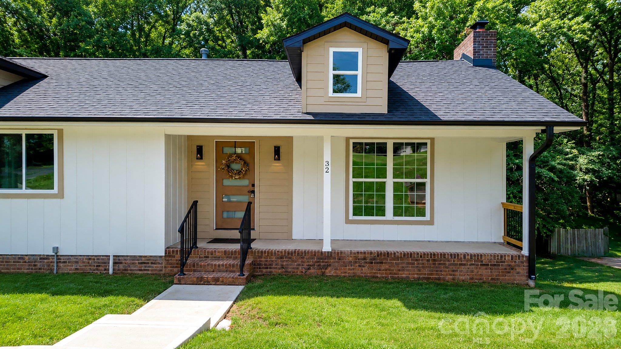 32 Bowen Drive Property Photo 3