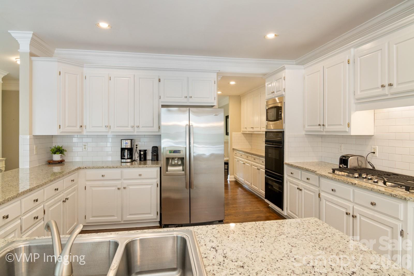 20107 N Cove Road Property Photo 16