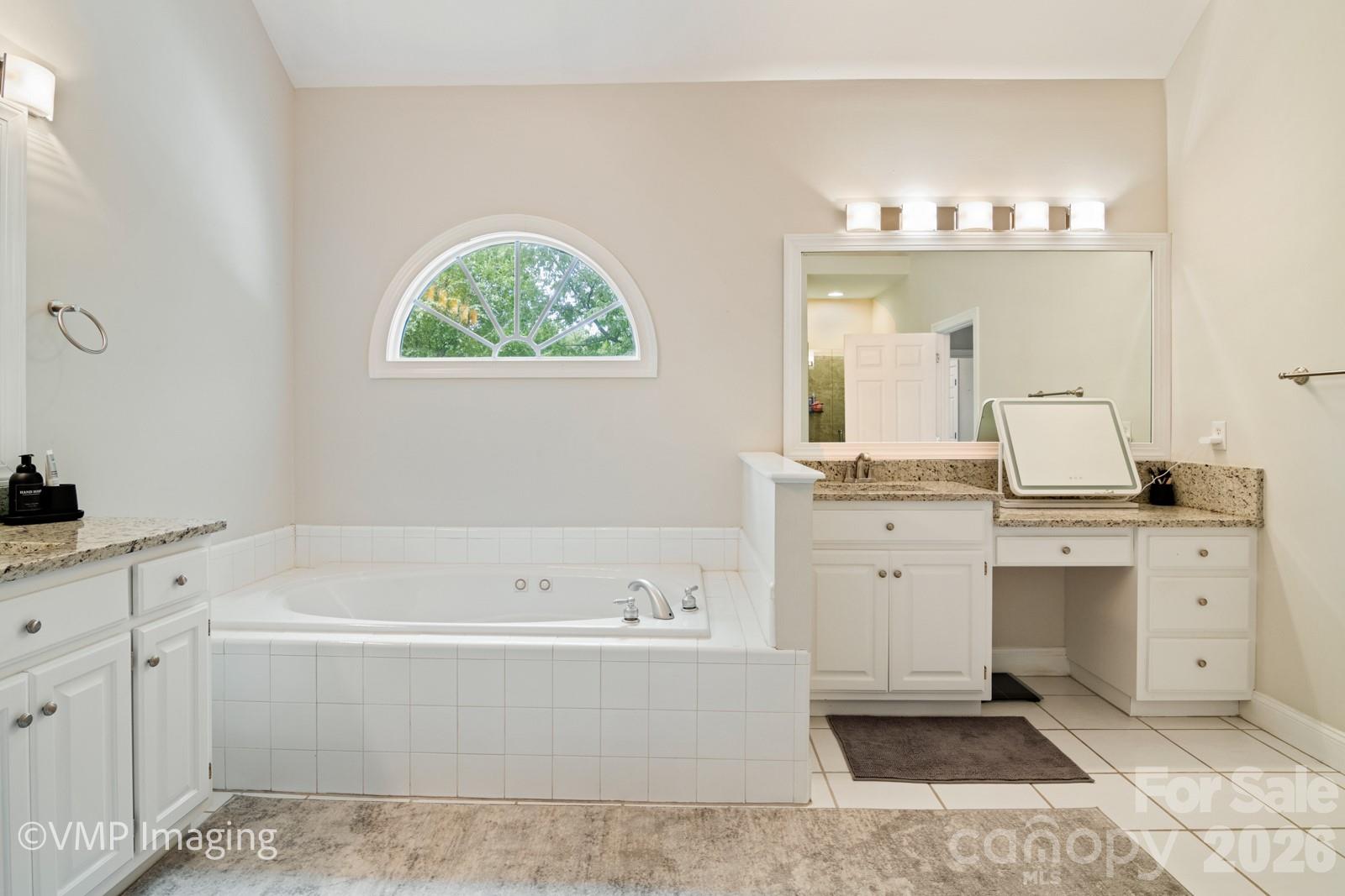 20107 N Cove Road Property Photo 26