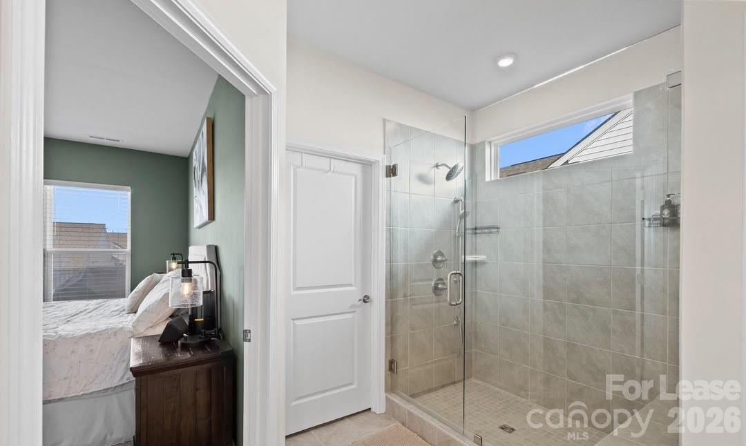 2501 Friars Court Property Photo 18