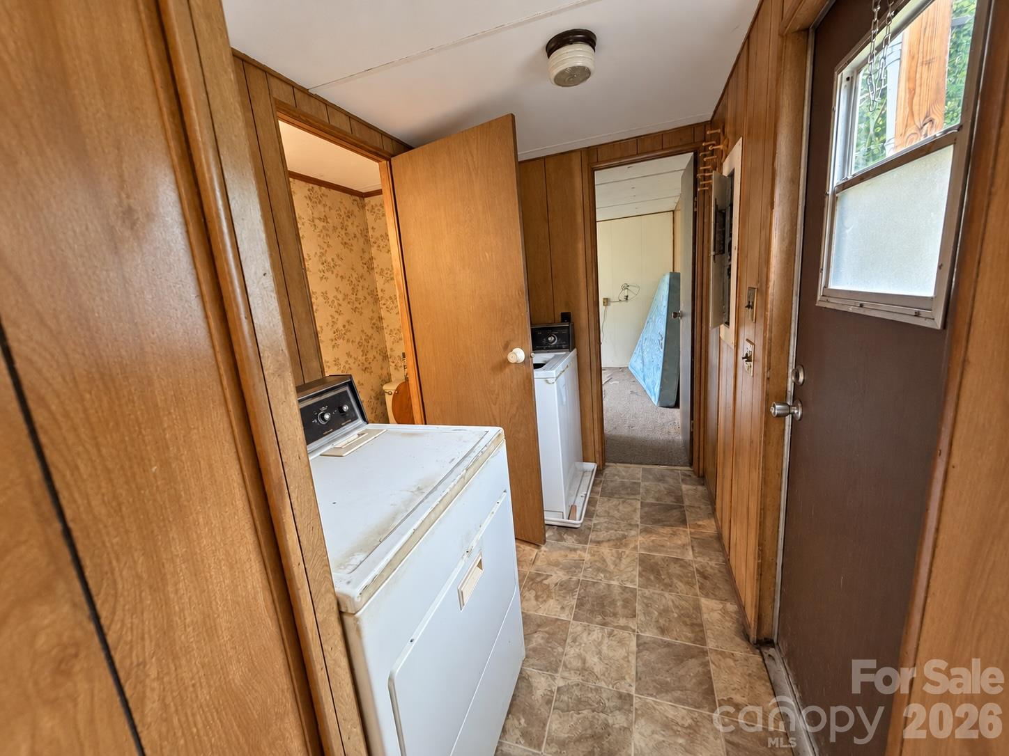 2156 John Everall Road Property Photo 7