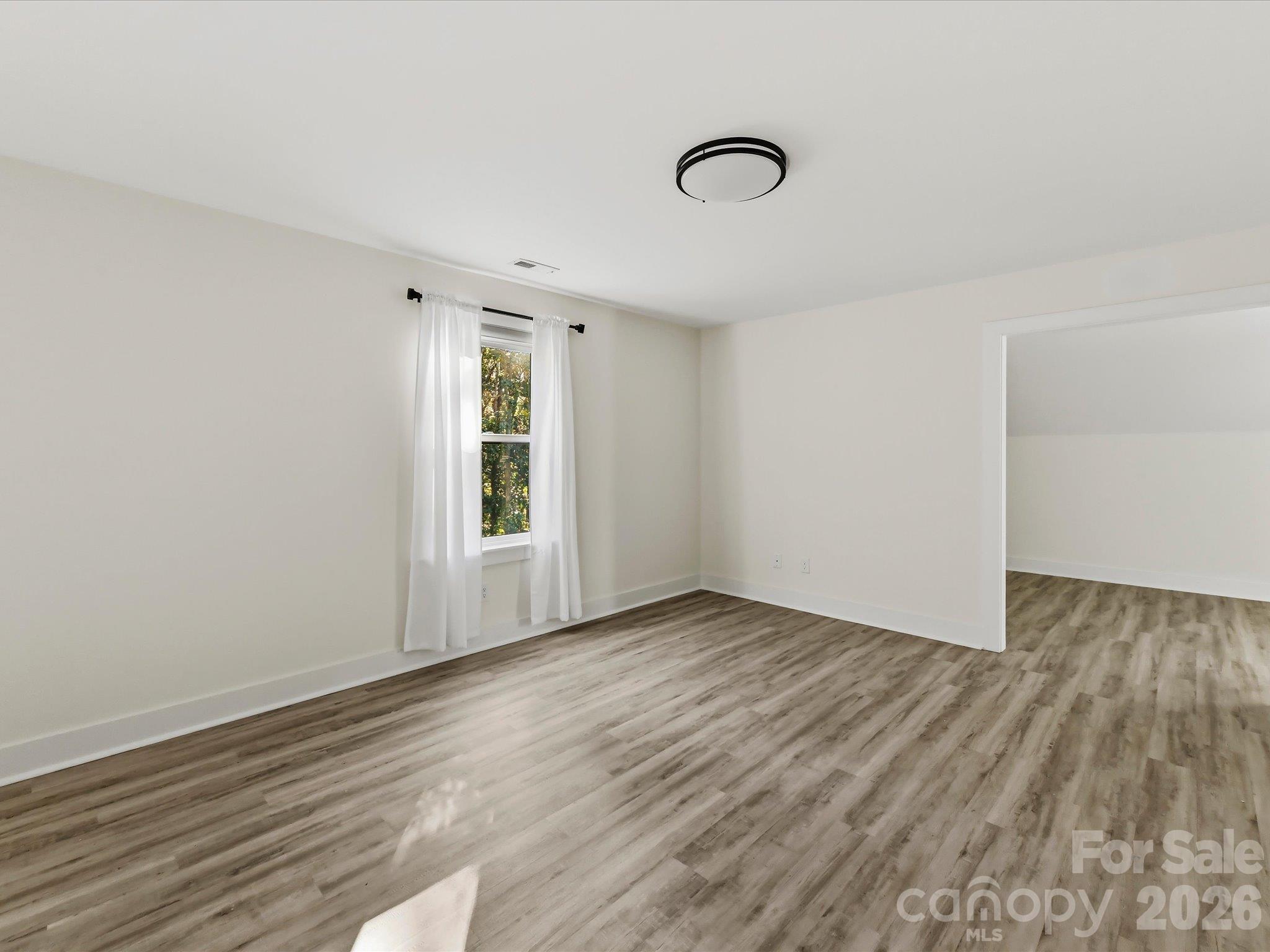 1115 Zeb Helms Road Property Photo 18