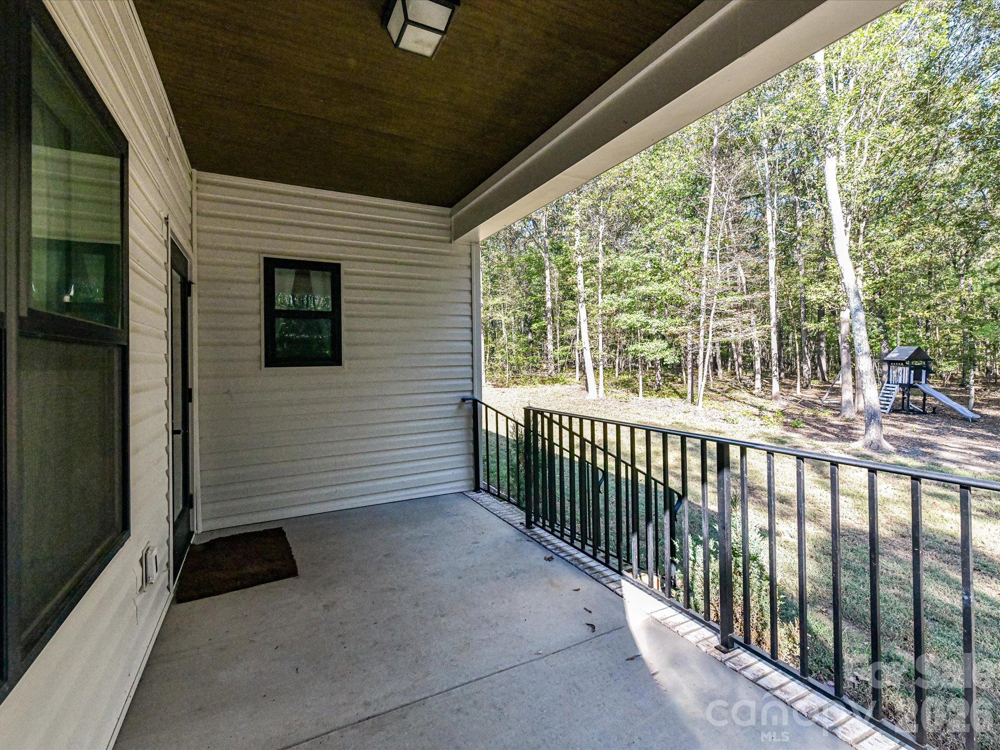 1115 Zeb Helms Road Property Photo 22