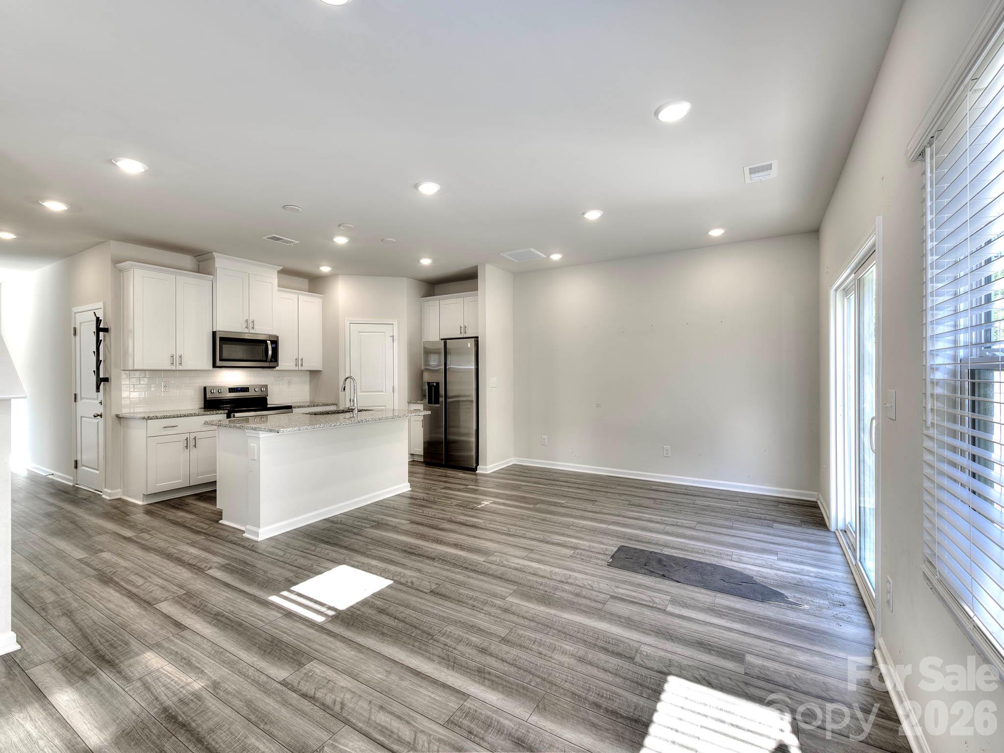 840 Gerard Bay Drive Property Photo 11