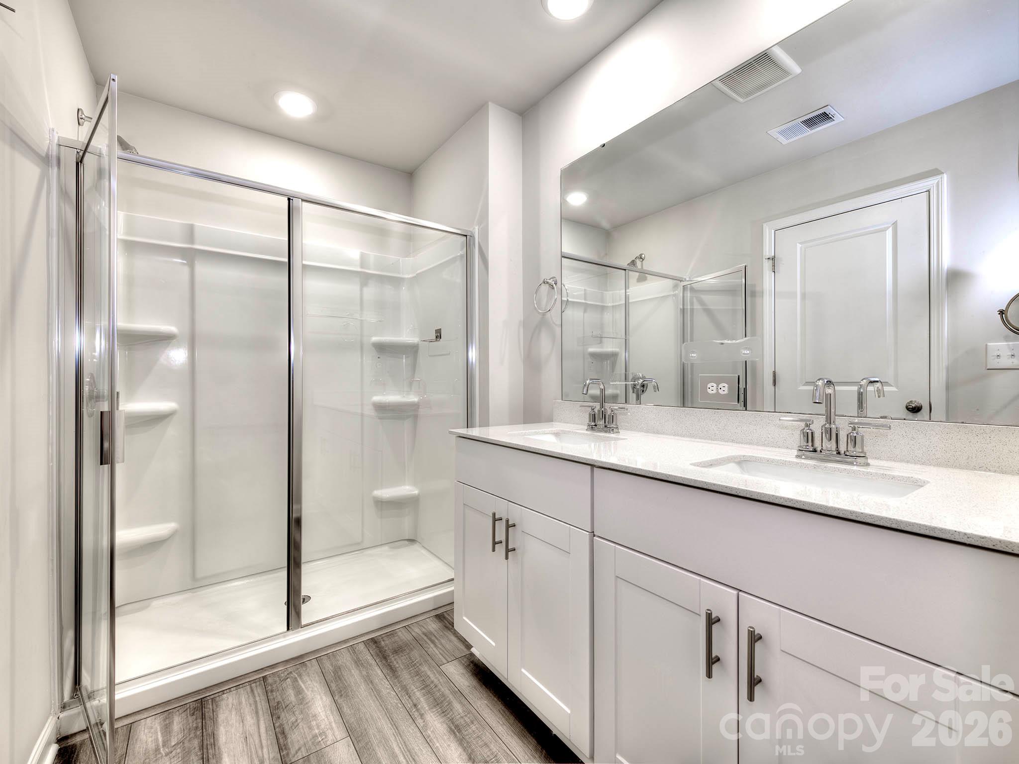 840 Gerard Bay Drive Property Photo 14