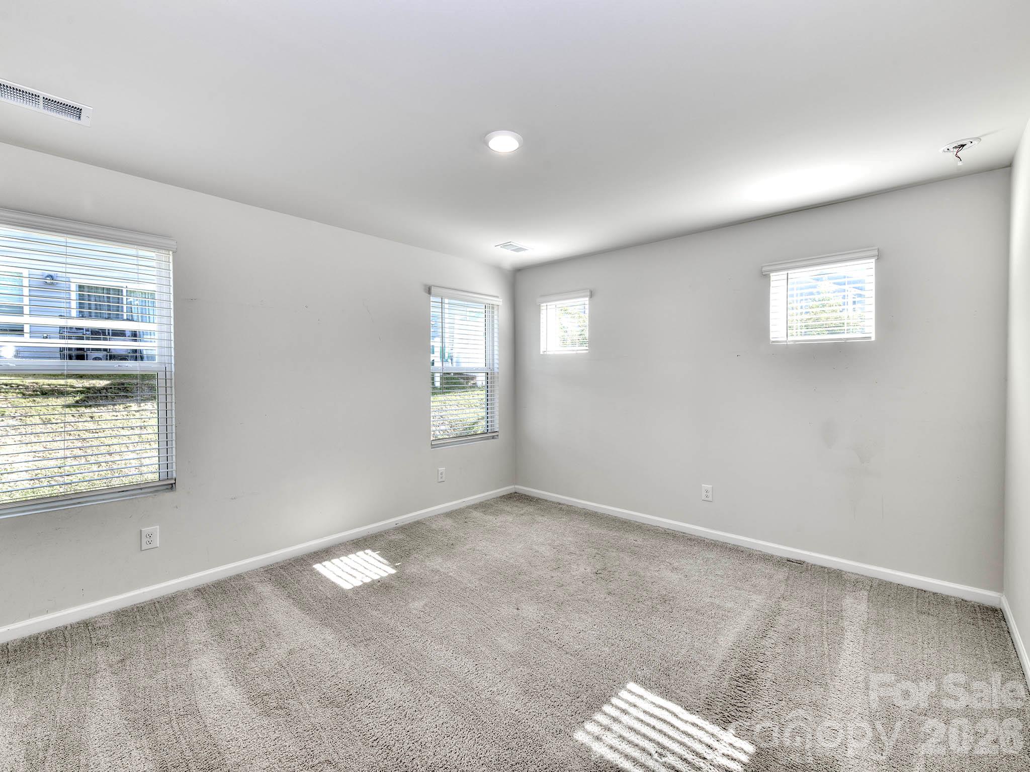 840 Gerard Bay Drive Property Photo 16