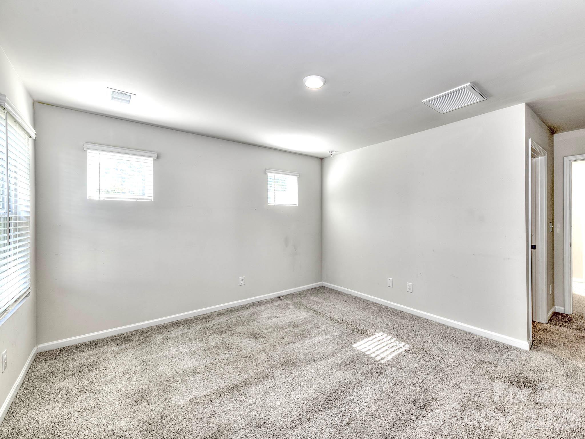 840 Gerard Bay Drive Property Photo 17