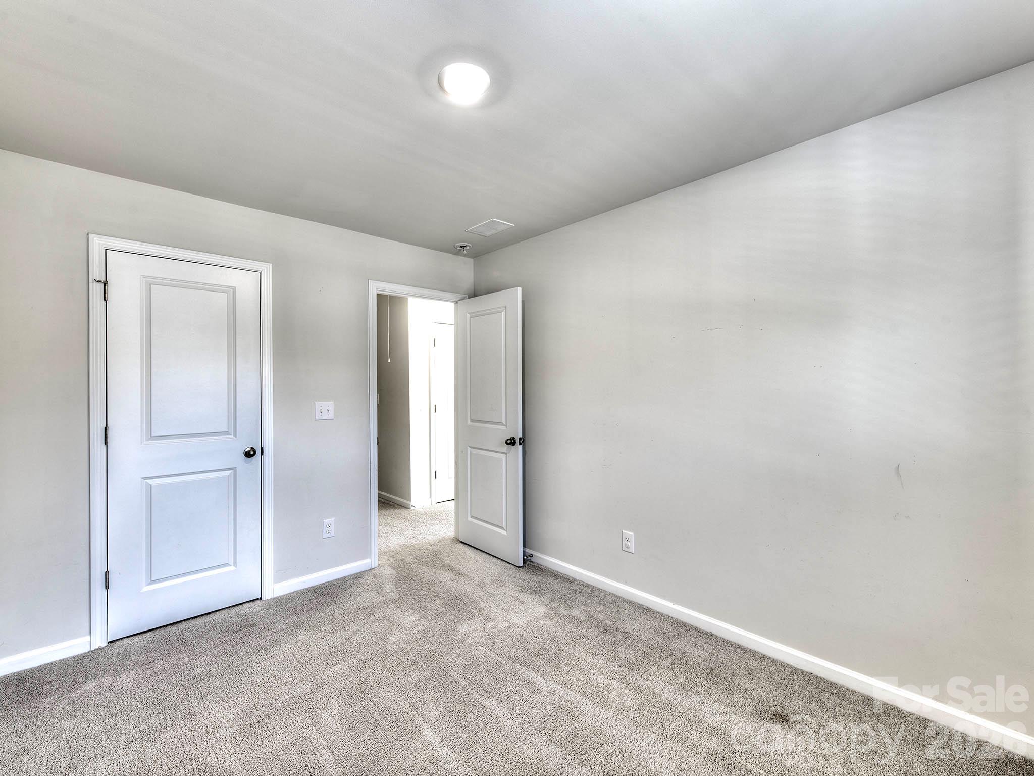 840 Gerard Bay Drive Property Photo 22