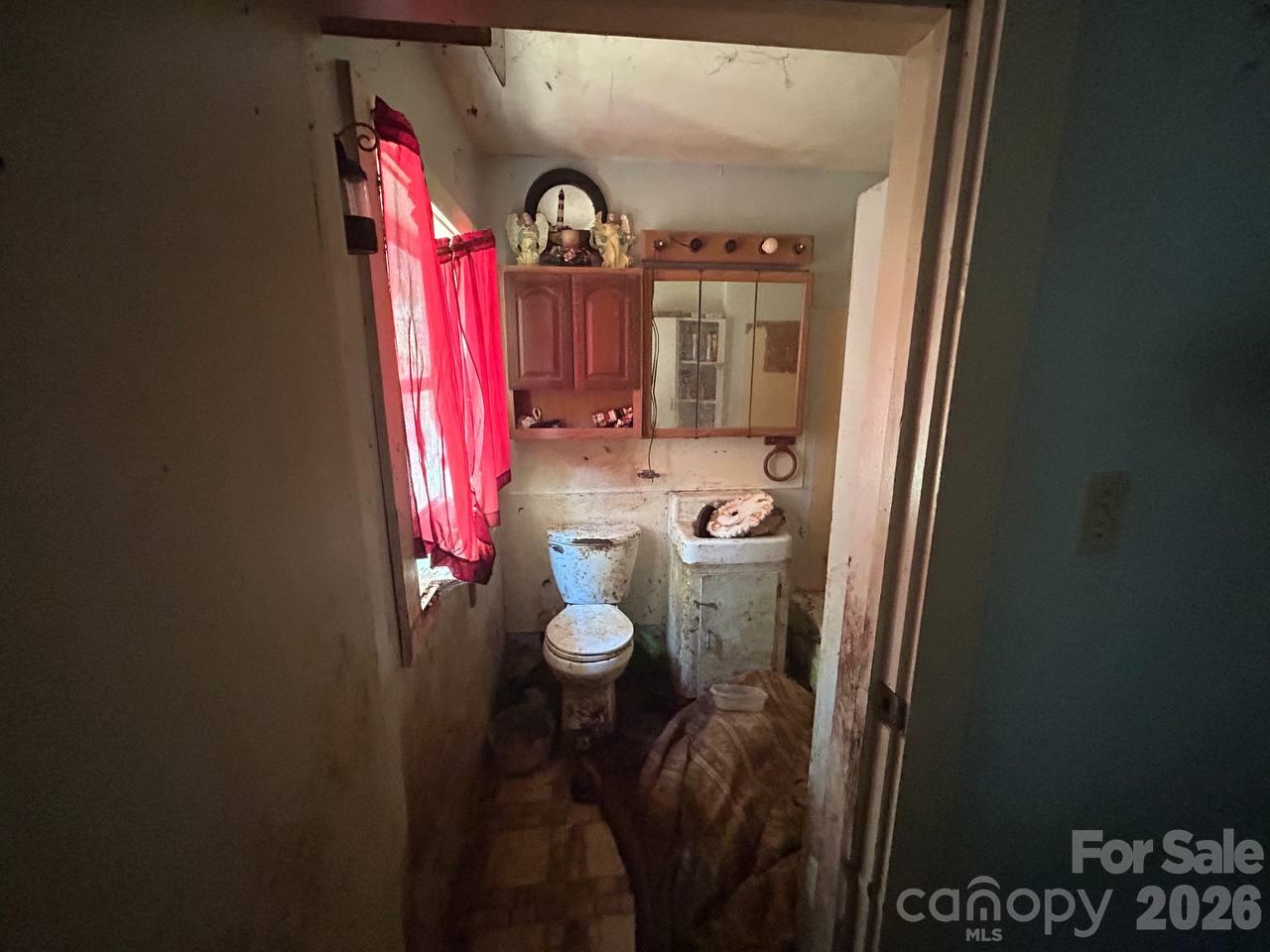 2635 Lower Gabriels Creek Road Property Photo 8