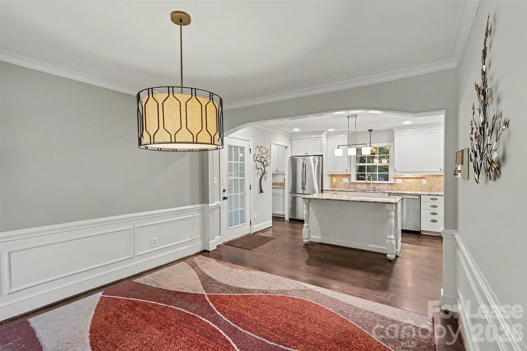 5812 Camelot Road Property Photo 11