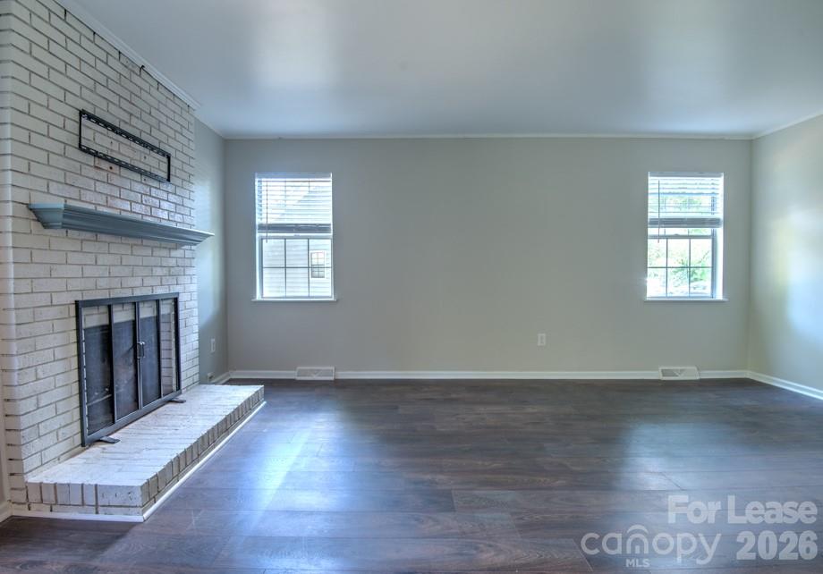 11205 Vintage Lane Property Photo 7