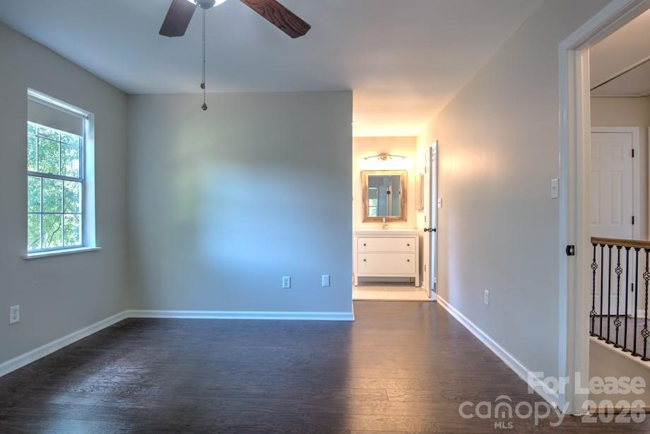 11205 Vintage Lane Property Photo 12