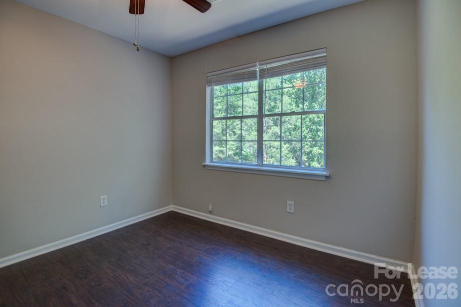11205 Vintage Lane Property Photo 13