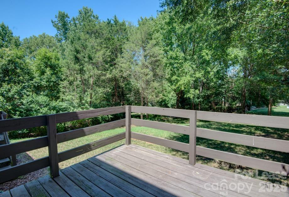 11205 Vintage Lane Property Photo 19