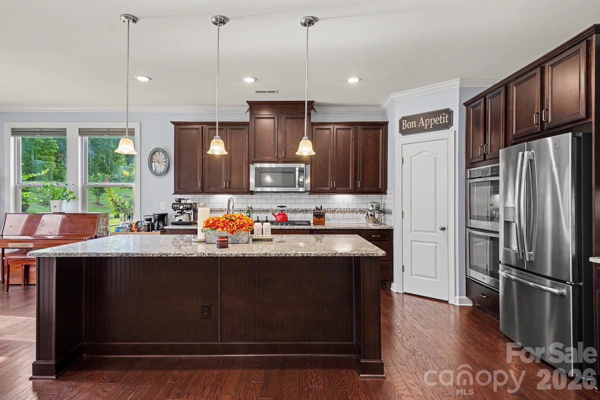 8340 Breton Way Property Photo 15