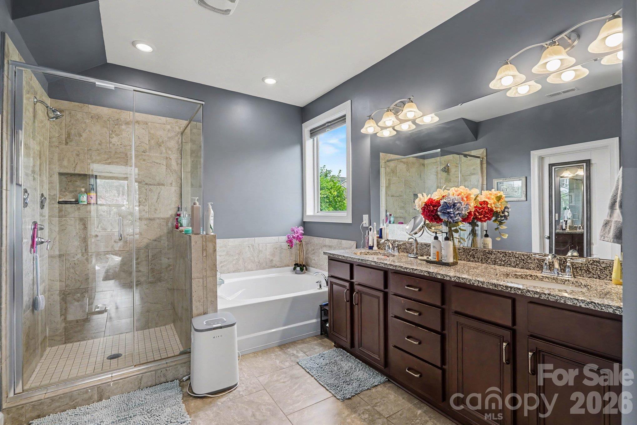 8340 Breton Way Property Photo 30