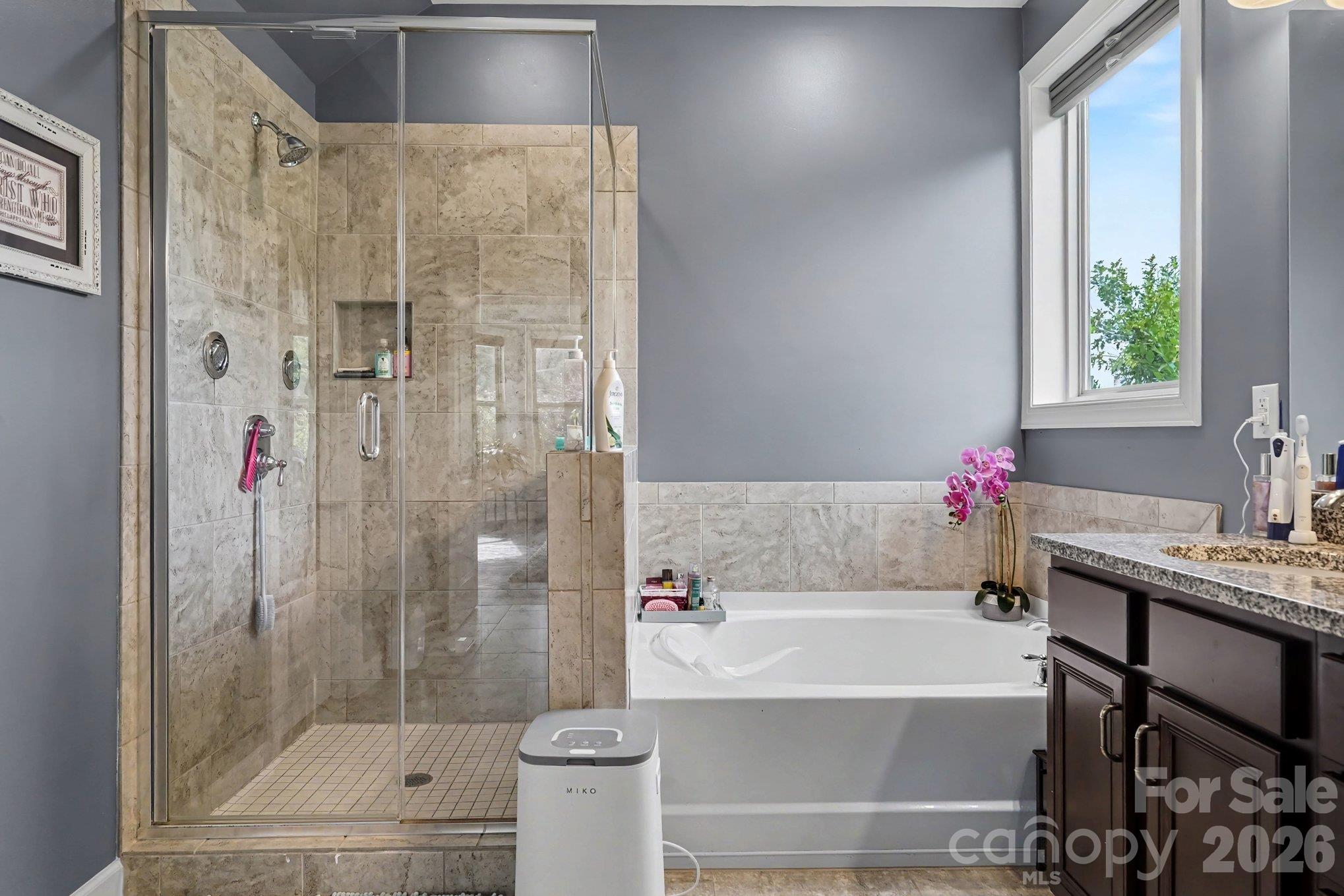 8340 Breton Way Property Photo 31
