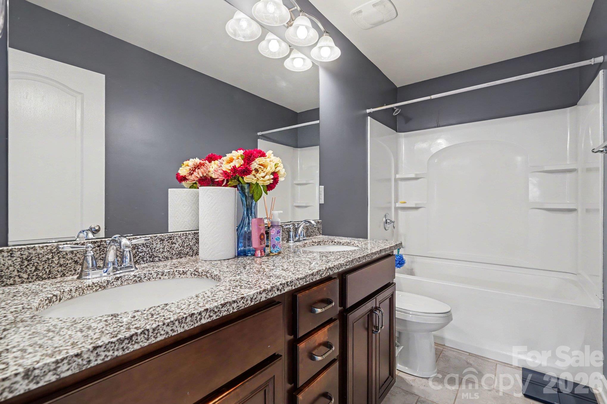 8340 Breton Way Property Photo 33