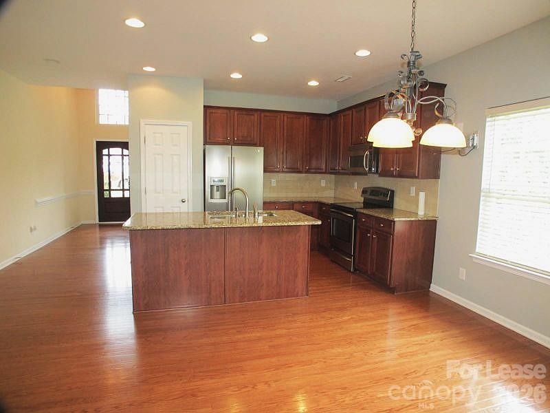 3012 Stevens Schultz Lane Property Photo 3
