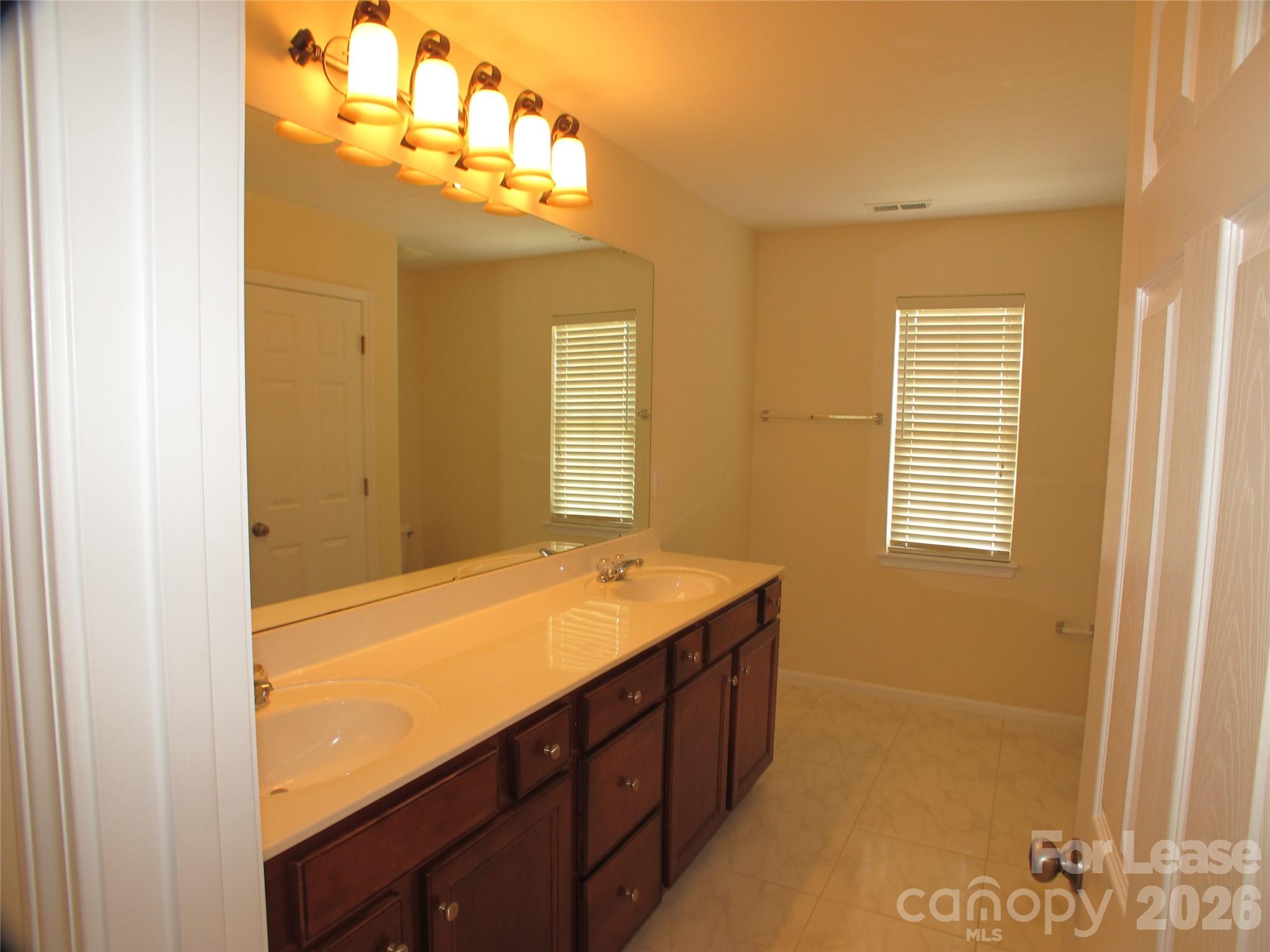 3012 Stevens Schultz Lane Property Photo 10