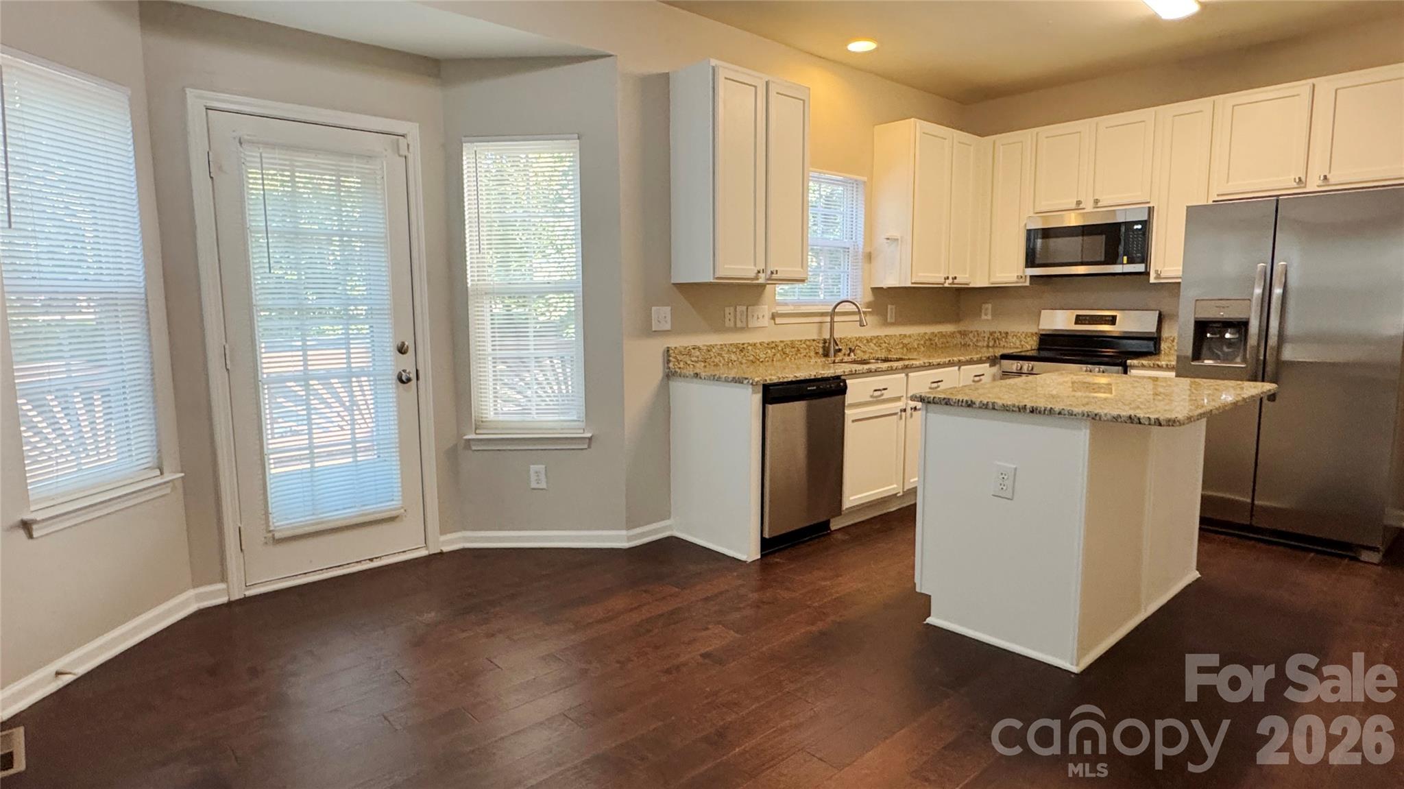 13611 Toka Court Property Photo 6