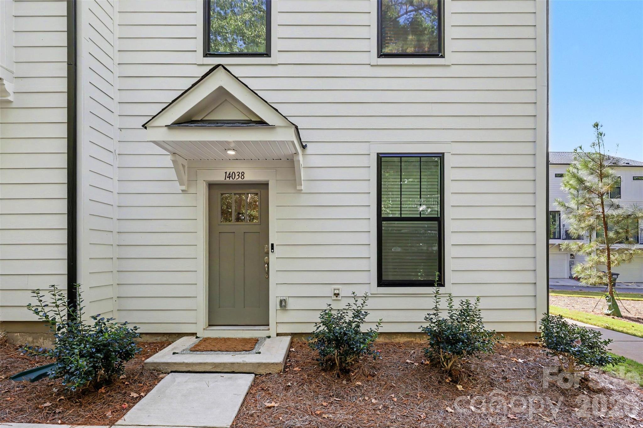 14038 Felix Lane Property Photo 1