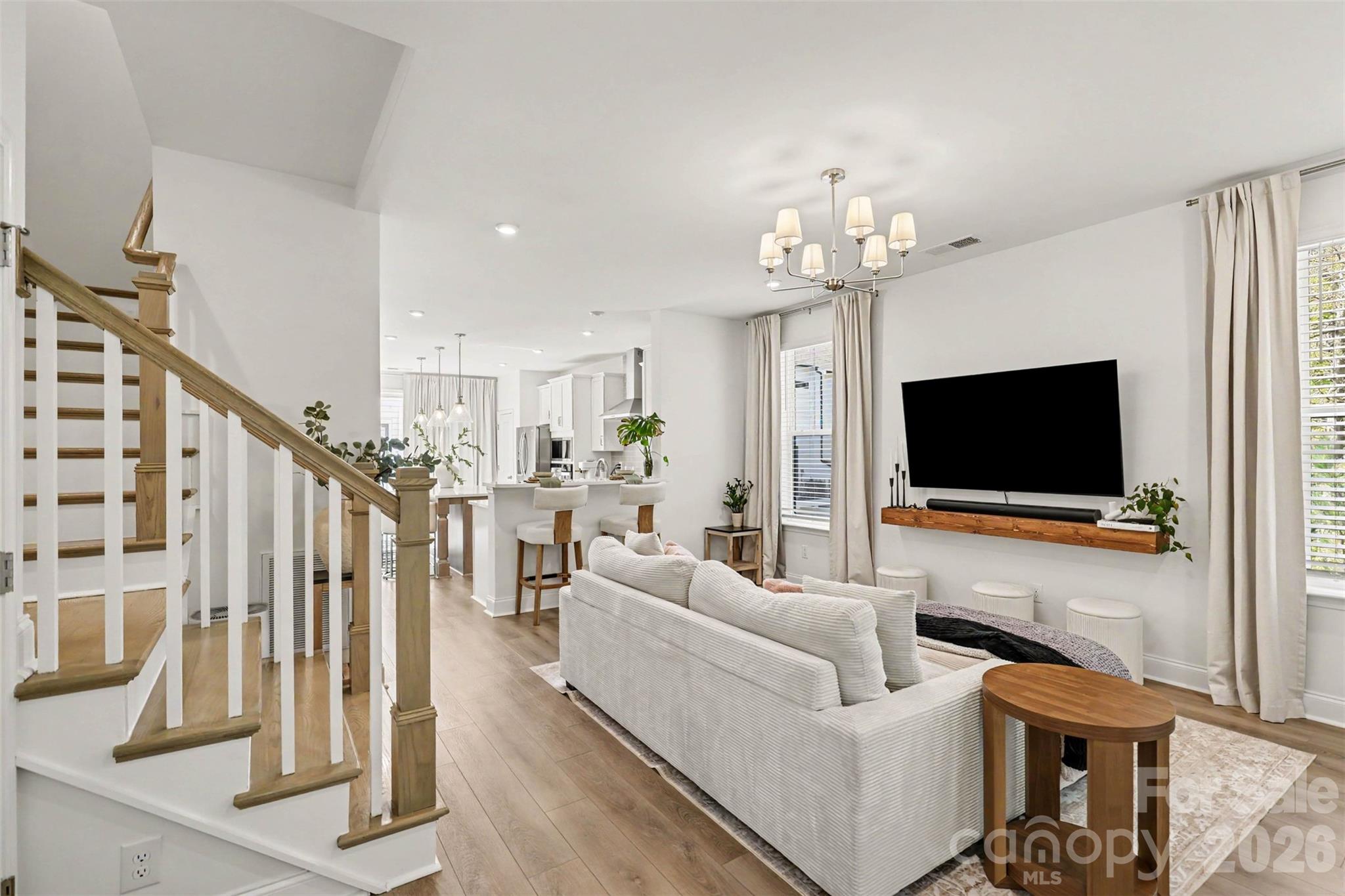 14038 Felix Lane Property Photo 5