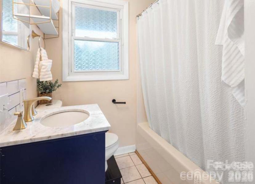 68 Vandalia Avenue Property Photo 3