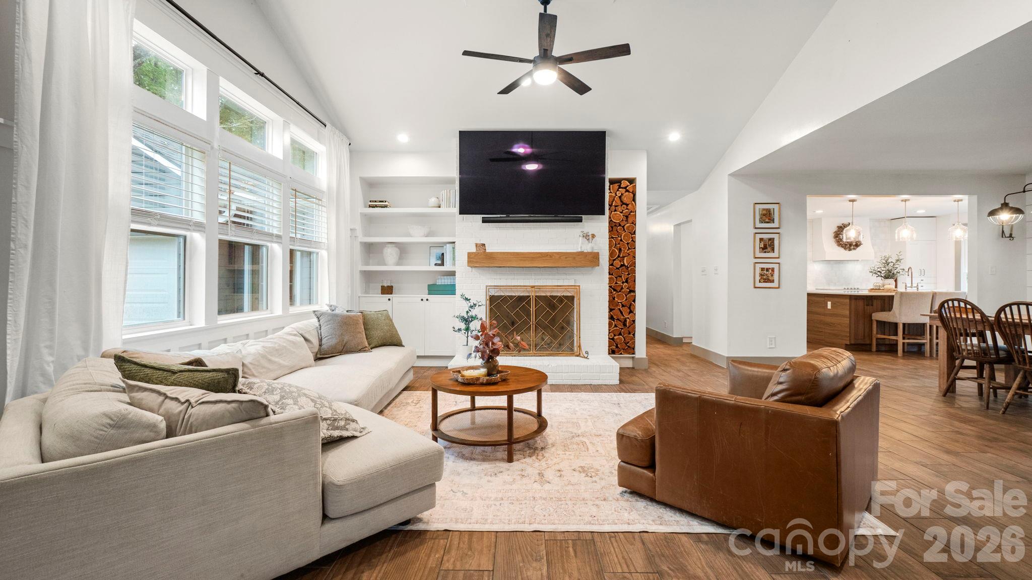 10930 Beatties Ford Road Property Photo 10