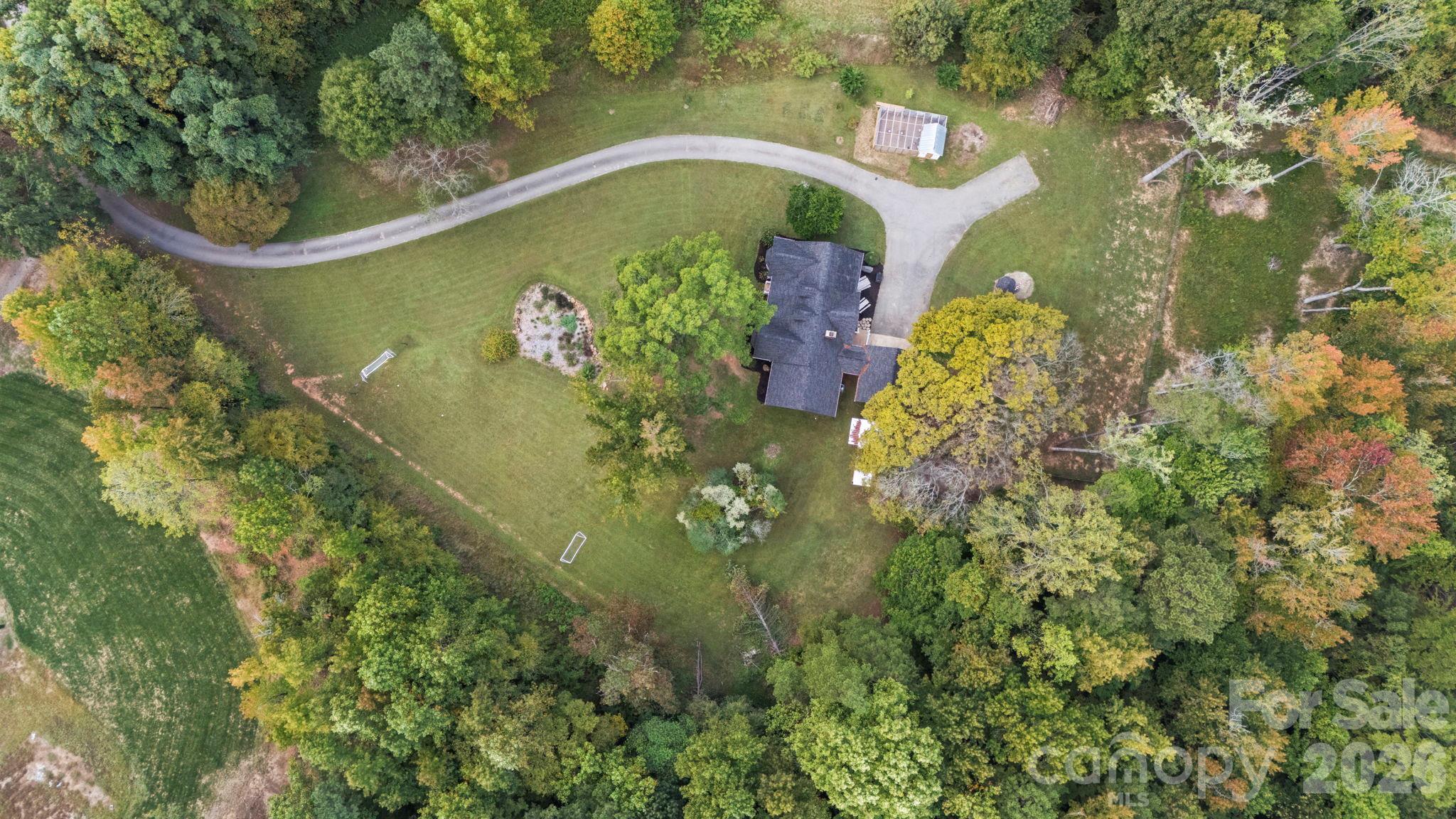 10930 Beatties Ford Road Property Photo 24
