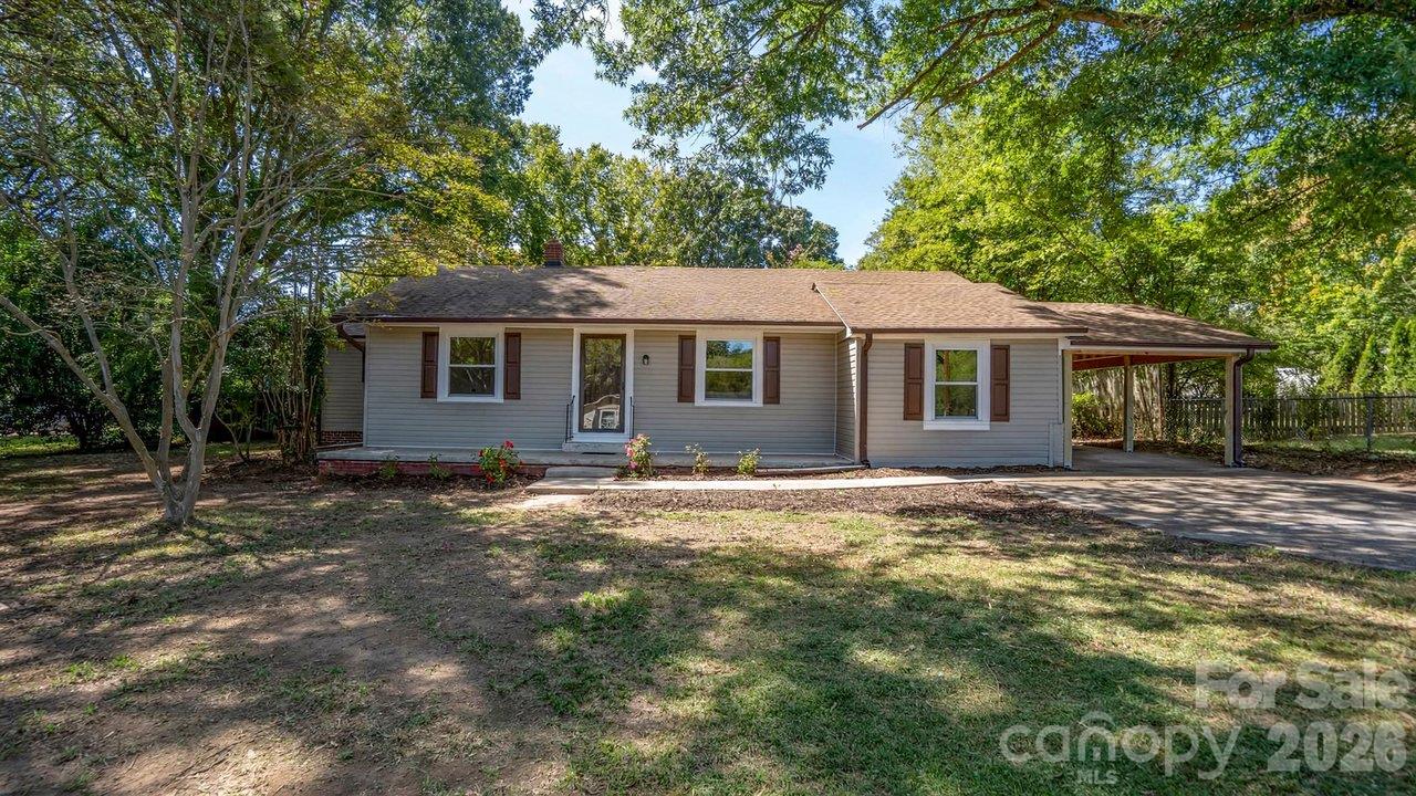 78 Stonecrest Circle Property Photo 2