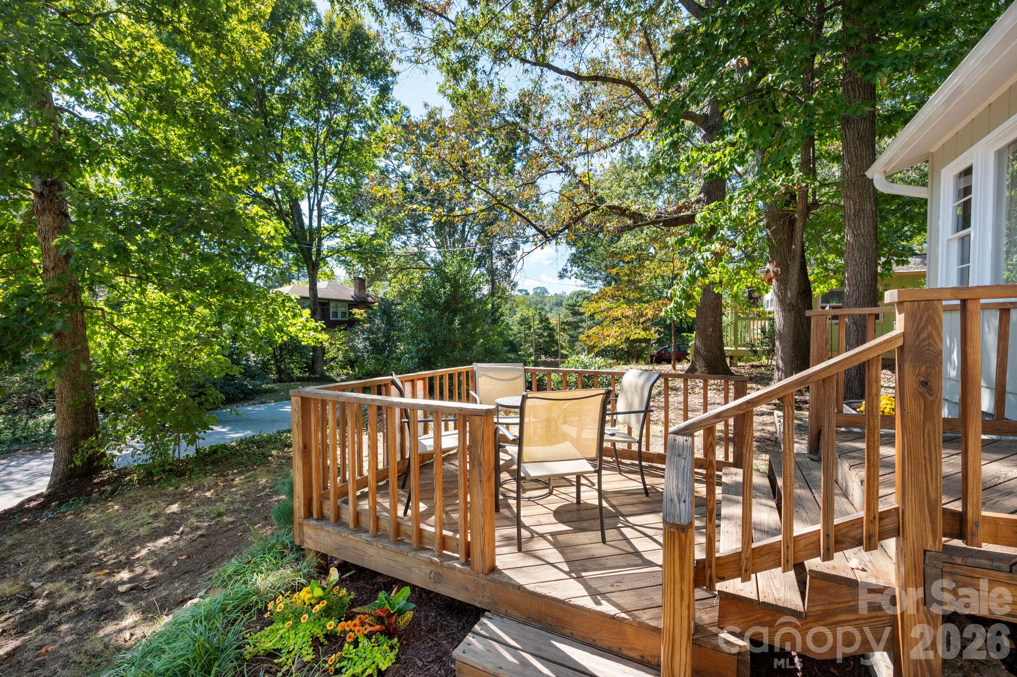 49 Harris Avenue Property Photo 3
