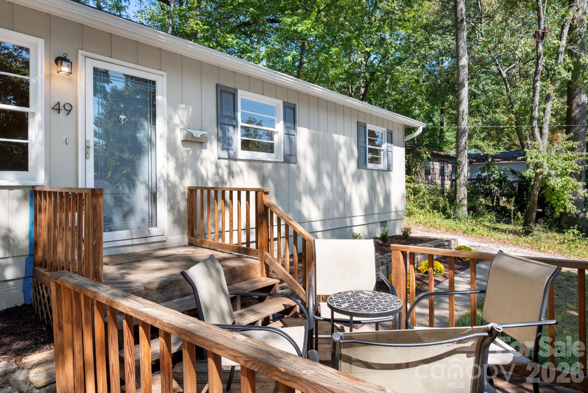 49 Harris Avenue Property Photo 4