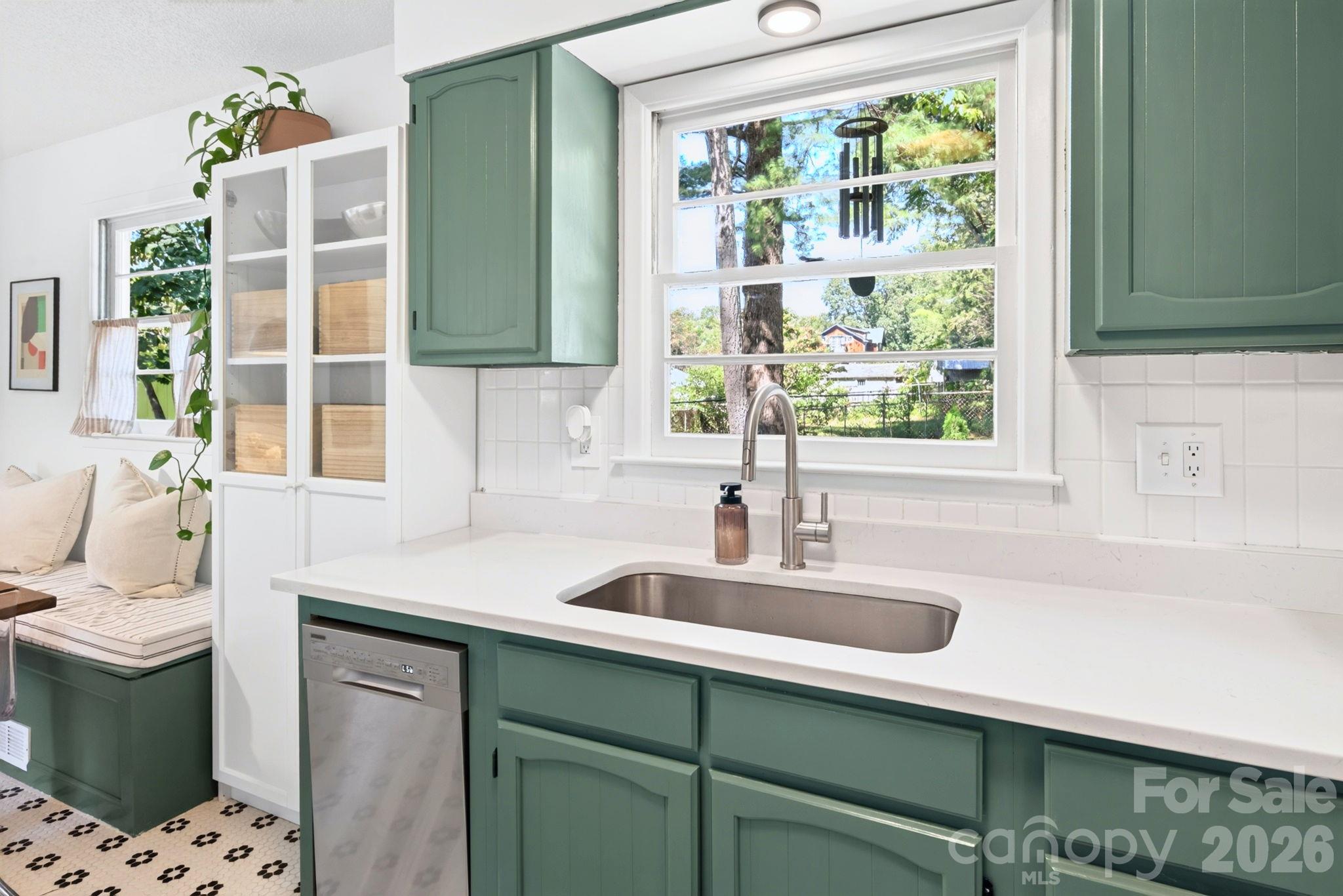 49 Harris Avenue Property Photo 11