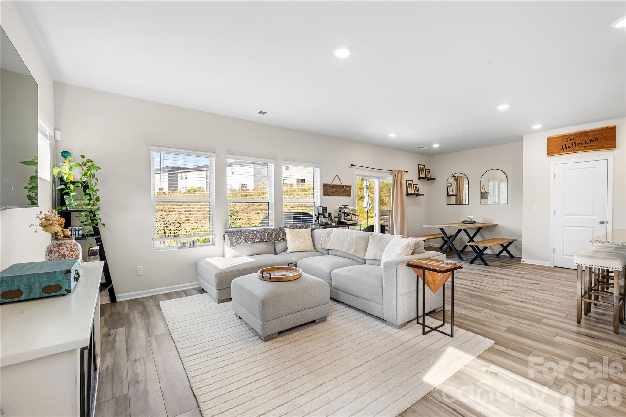 1107 Harland Street Property Photo 4