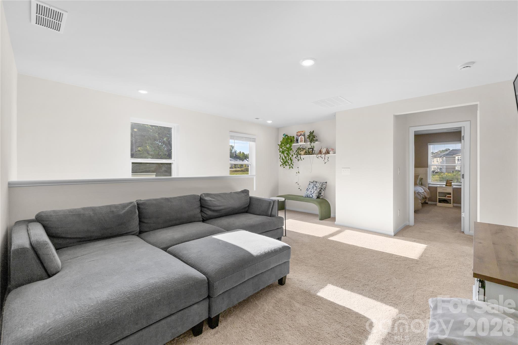1107 Harland Street Property Photo 8